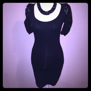 XXI Forever 21 Cute Little Black Dress